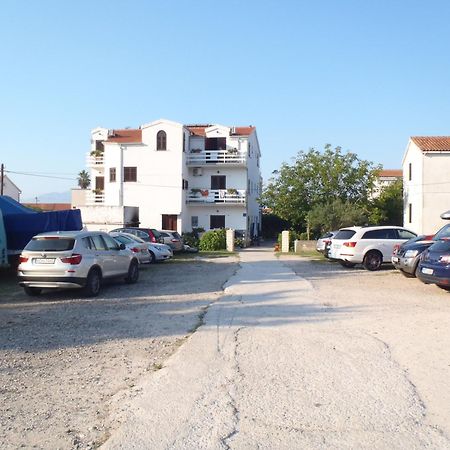 Apartments Ida Сучурай Экстерьер фото